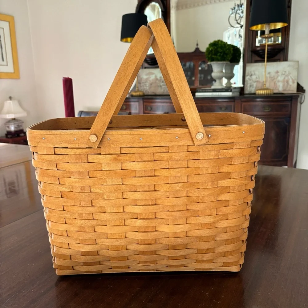 Longaberger Large Magazine Basket - Picture 6 of 6